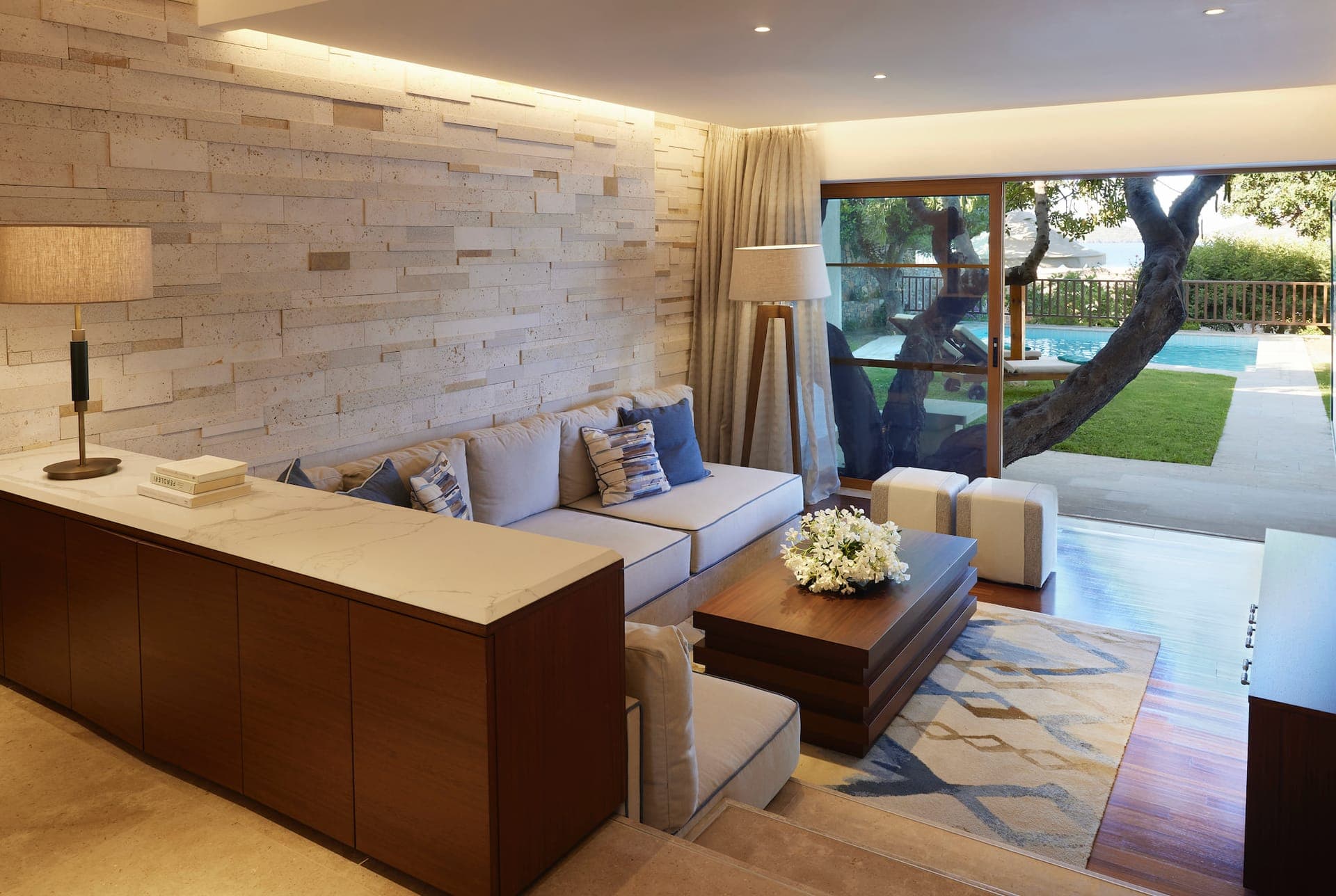 room-types-ELOUNDAPEN-GVL-0.jpg