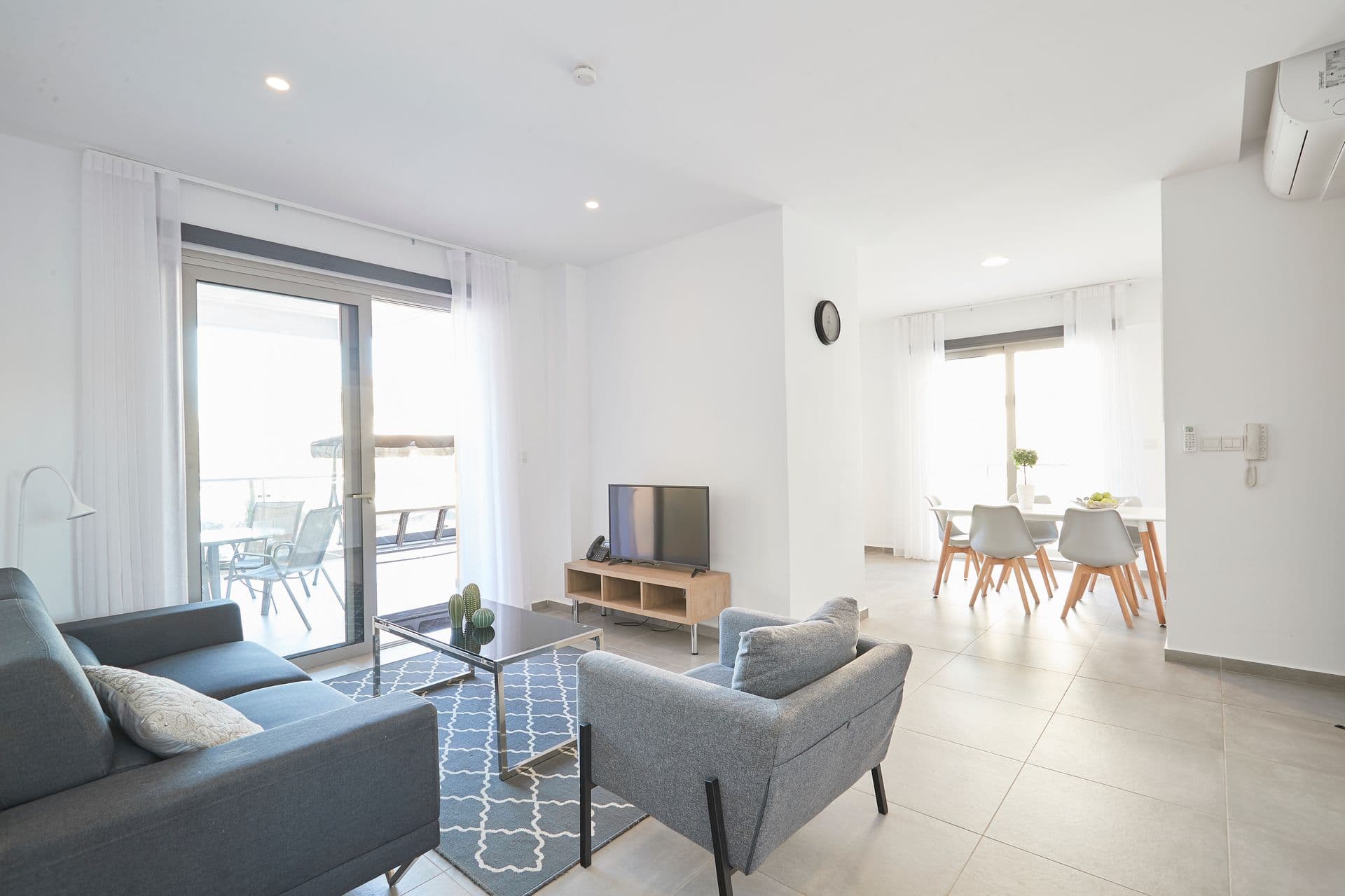 room-types-ELPARLUXHO-DE2BED-0.jpg