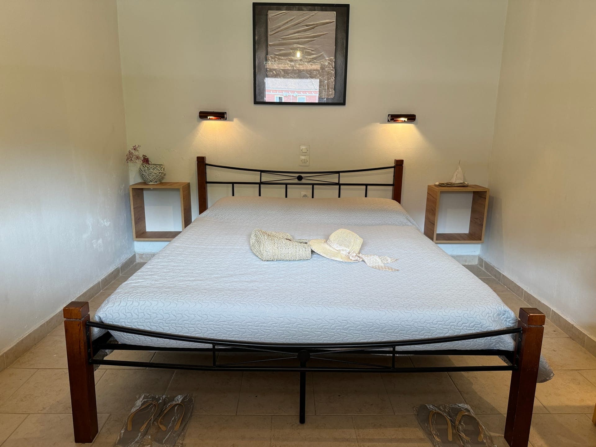room-types-ELVES-APART-0.jpg