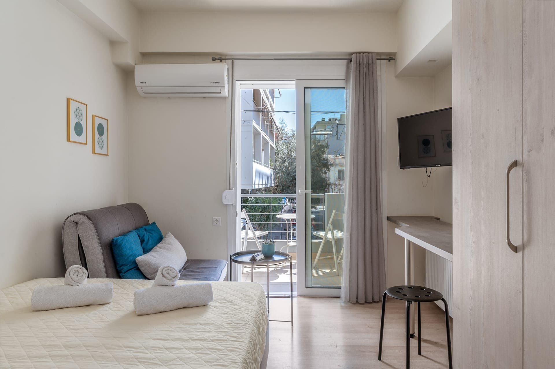 room-types-ELVITAAPT3-STDTWO-0.jpg