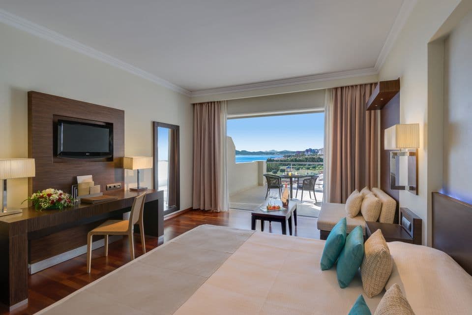 room-types-ELYSIUM-EDBLS-0.jpg
