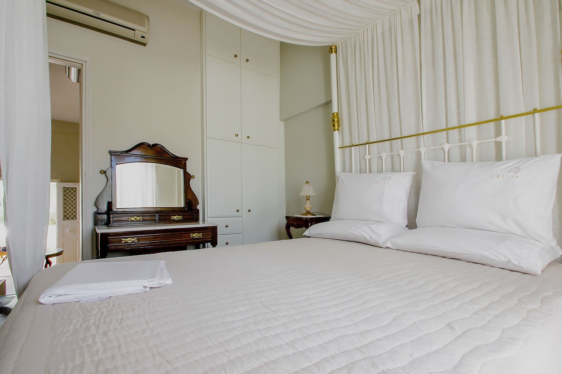 room-types-EMILIA-SUIF-0.jpg