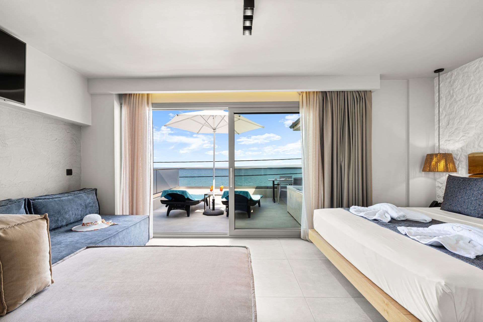 room-types-EMILYLUXUR-JSSVJ-0.jpg