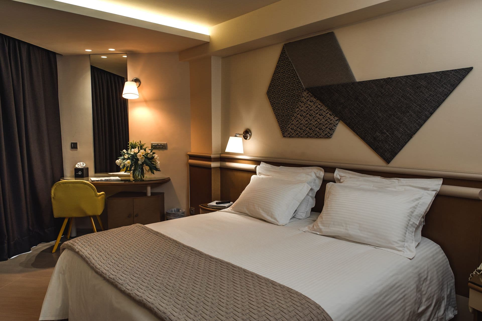 room-types-EMMANTINA-FAM-0.jpg