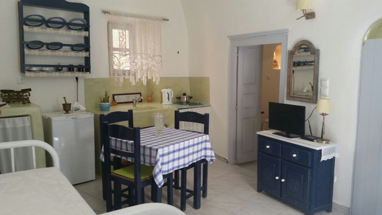 room-types-EMMANTINAS-SUCAAP-0.jpg