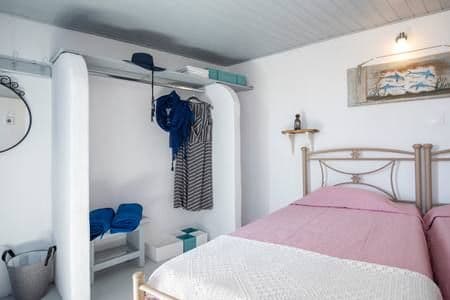 room-types-EMMANTINAS-TWOVAP-0.jpg