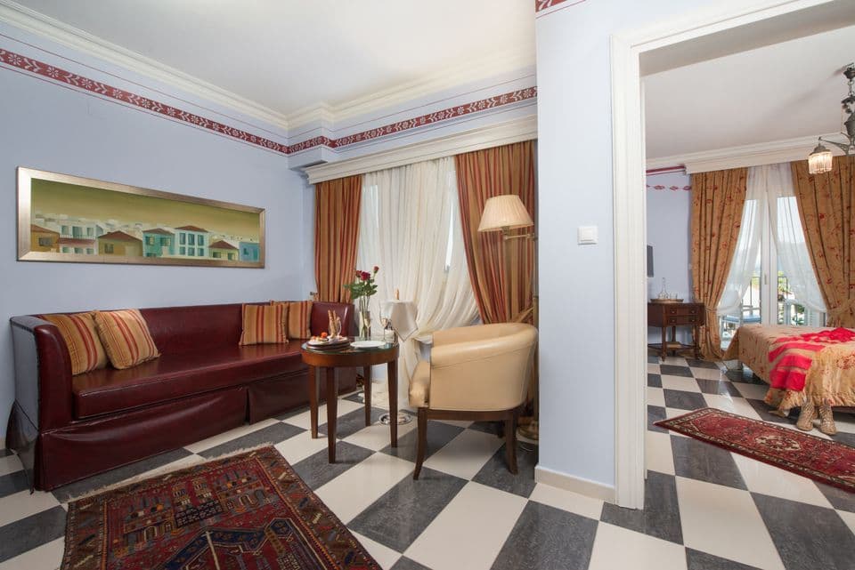 room-types-ENAVLION-SUITE-0.jpg
