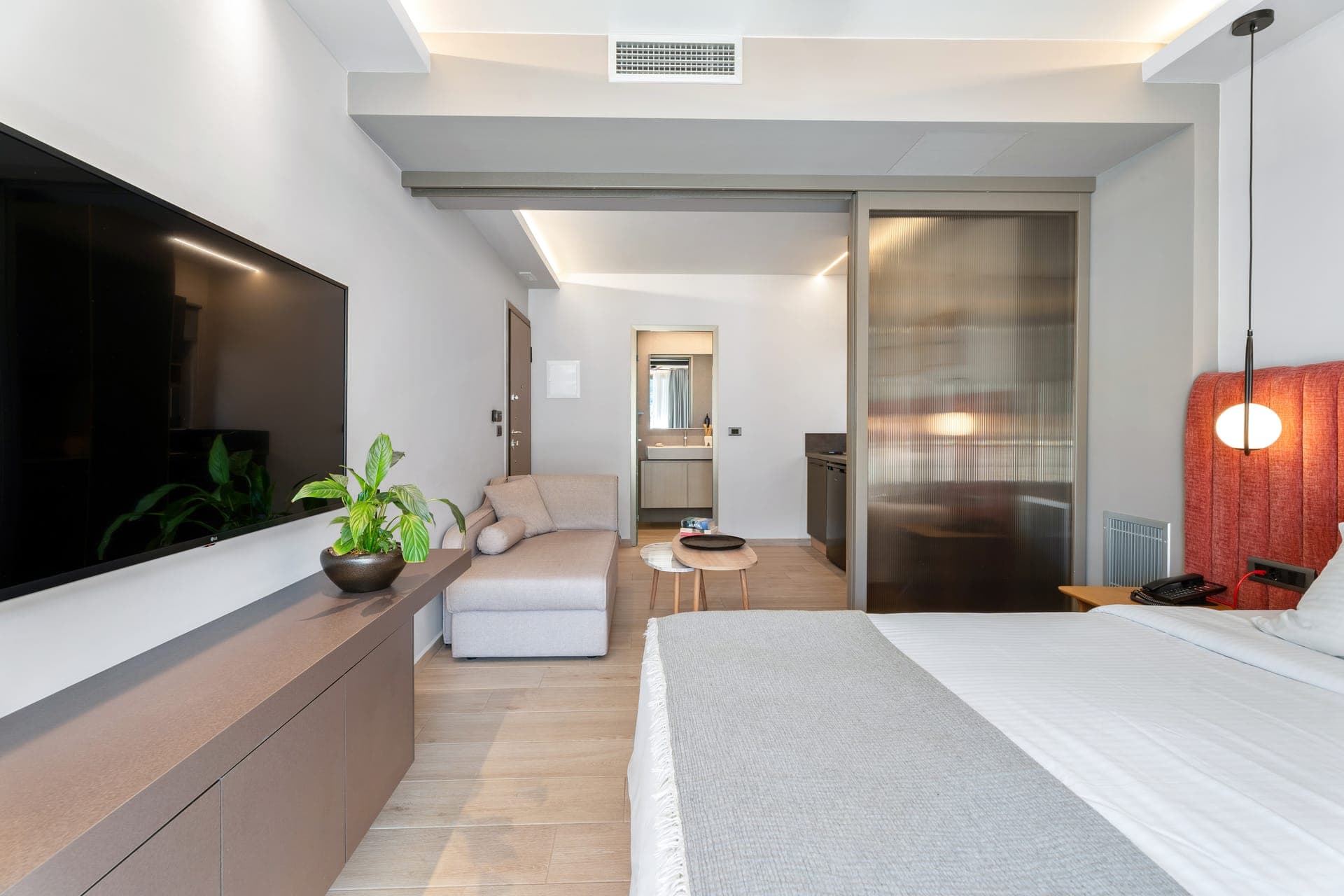 room-types-ENNEAMUSES-STR-0.jpg