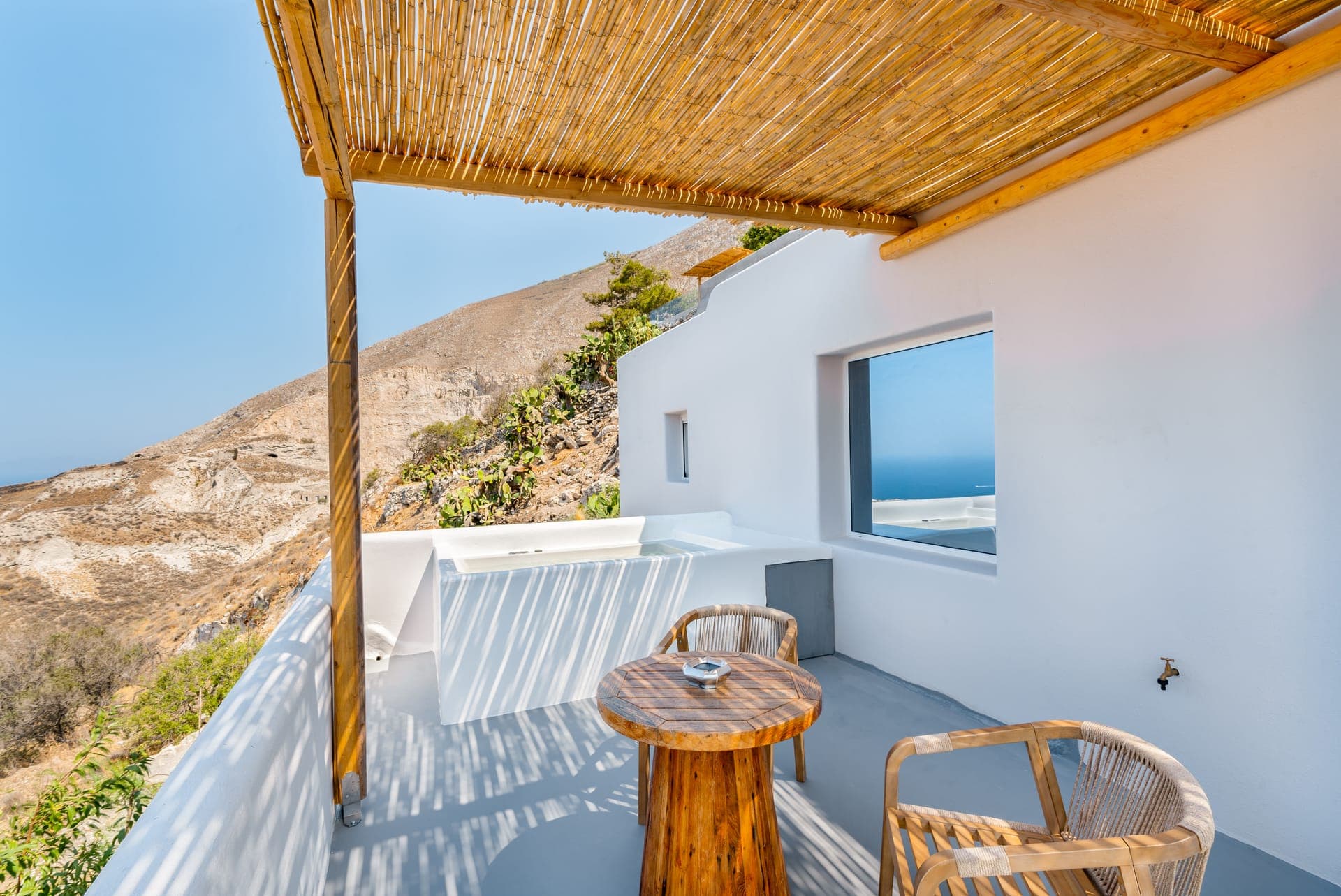 room-types-EOLITHOS-JNR-0.jpg