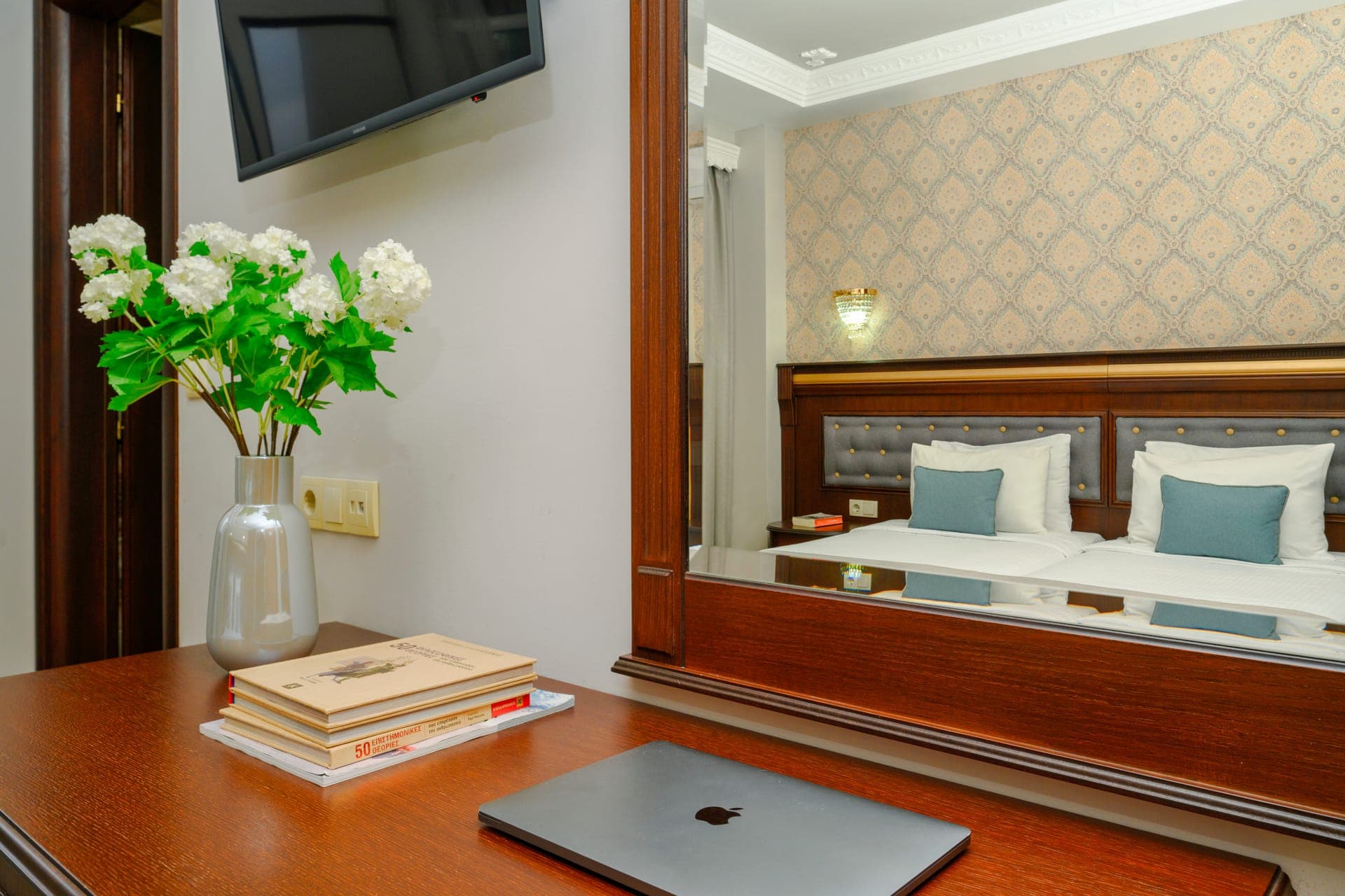 room-types-EONABEACH-STRPLG-0.jpg