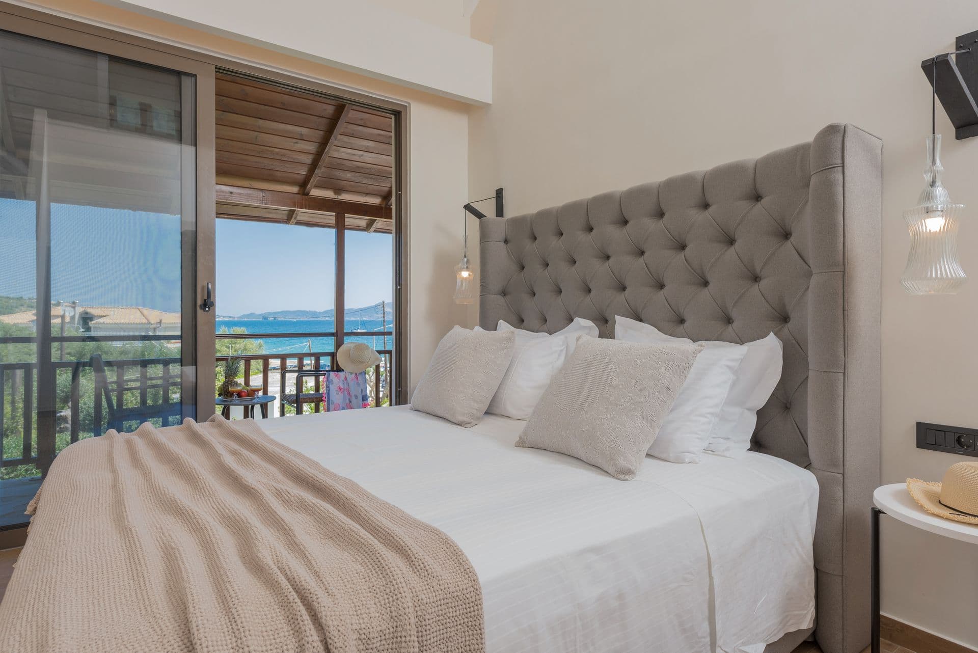 room-types-EPTANBEACH-FLSSV-0.jpg