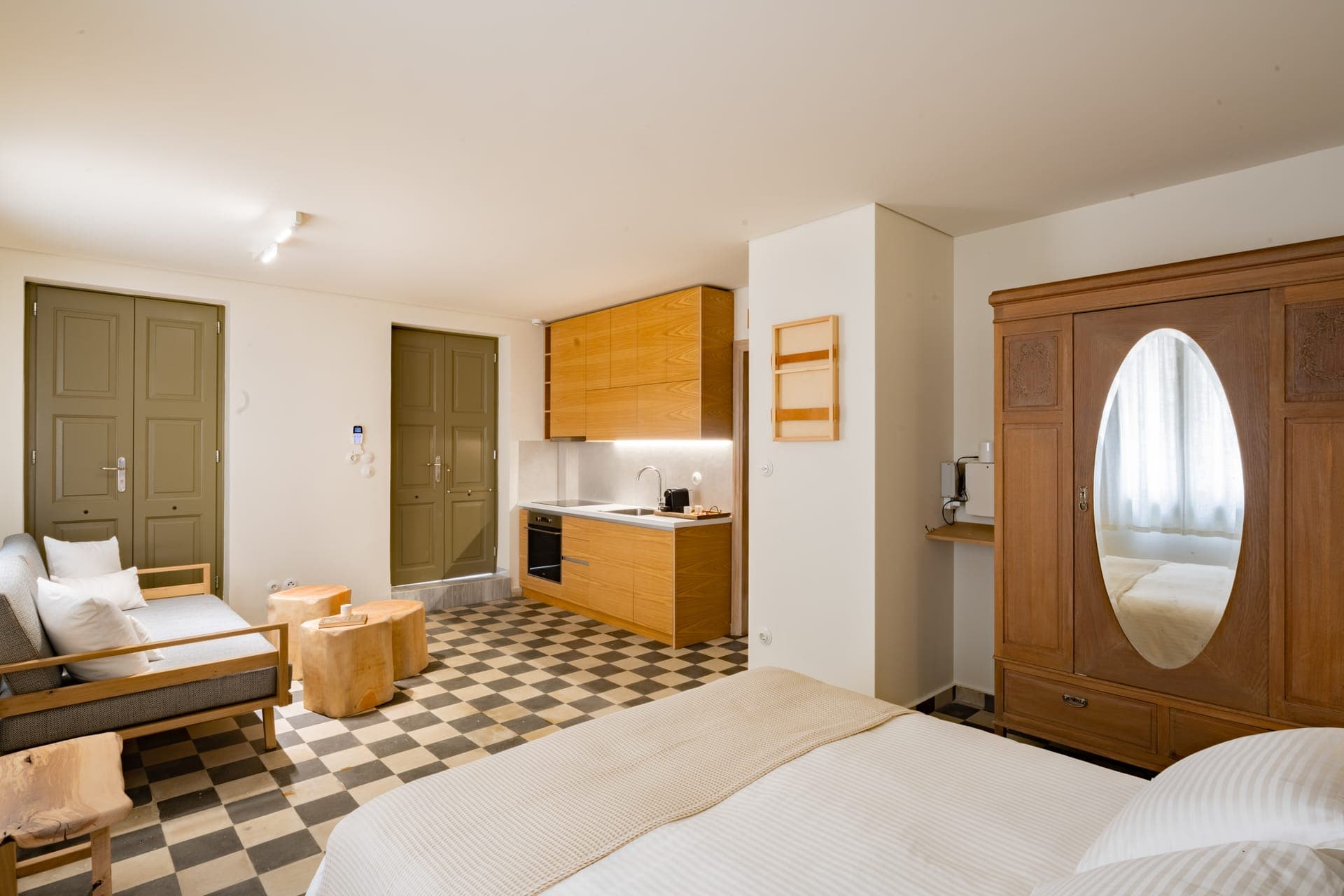 room-types-ERAMAIPATR-A1-0.jpg