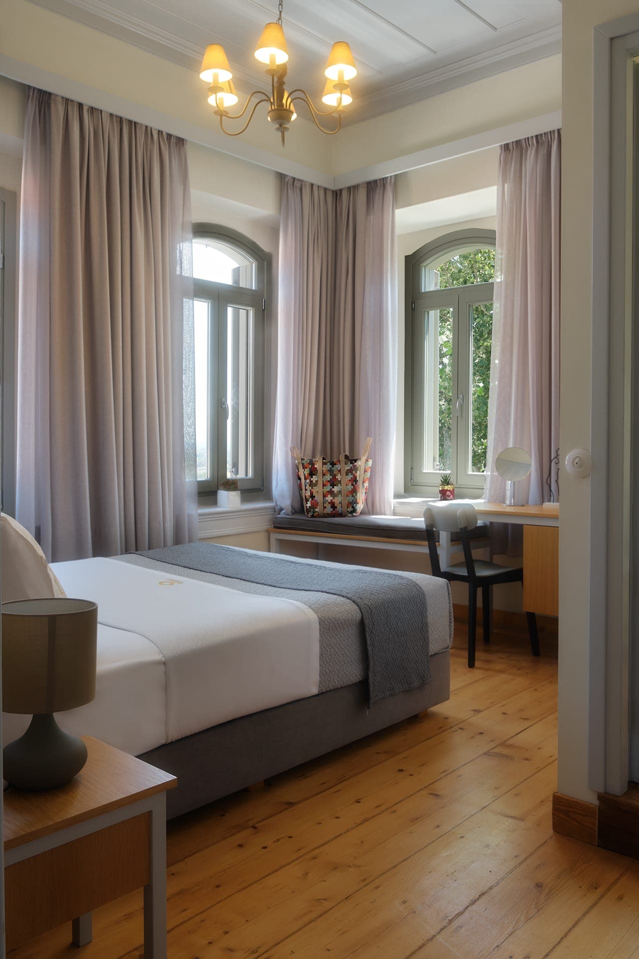 room-types-ERESSIAN-DXSV-0.jpg