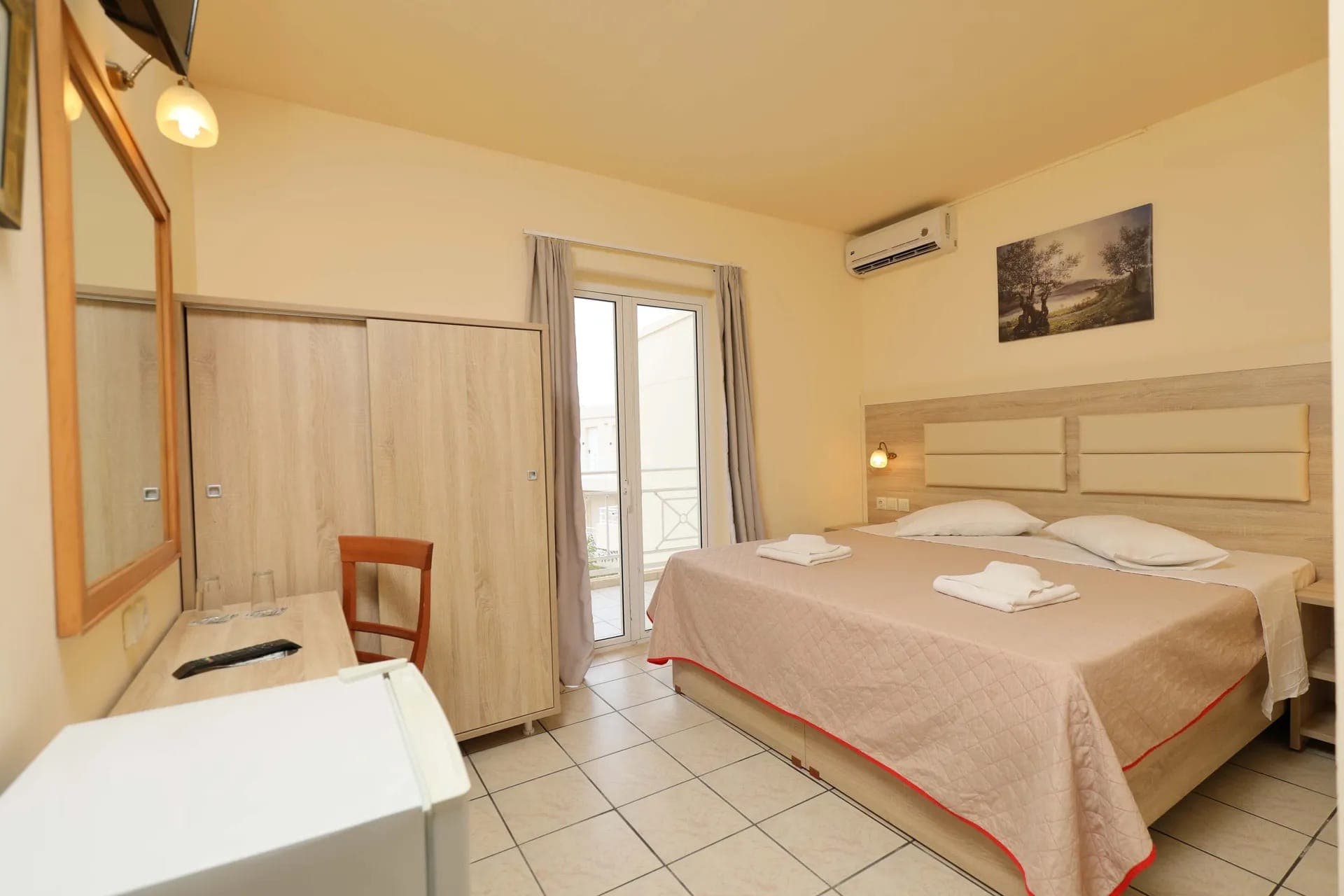 room-types-ERIBEACH-FAMILY-0.jpg