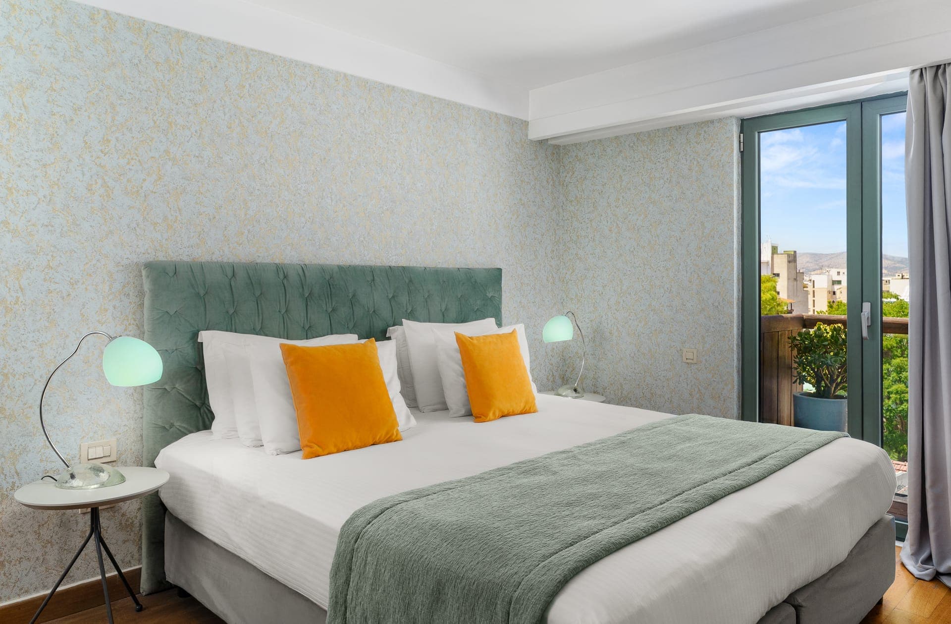 room-types-ERIDANUSHO-DLXRM-0.jpg