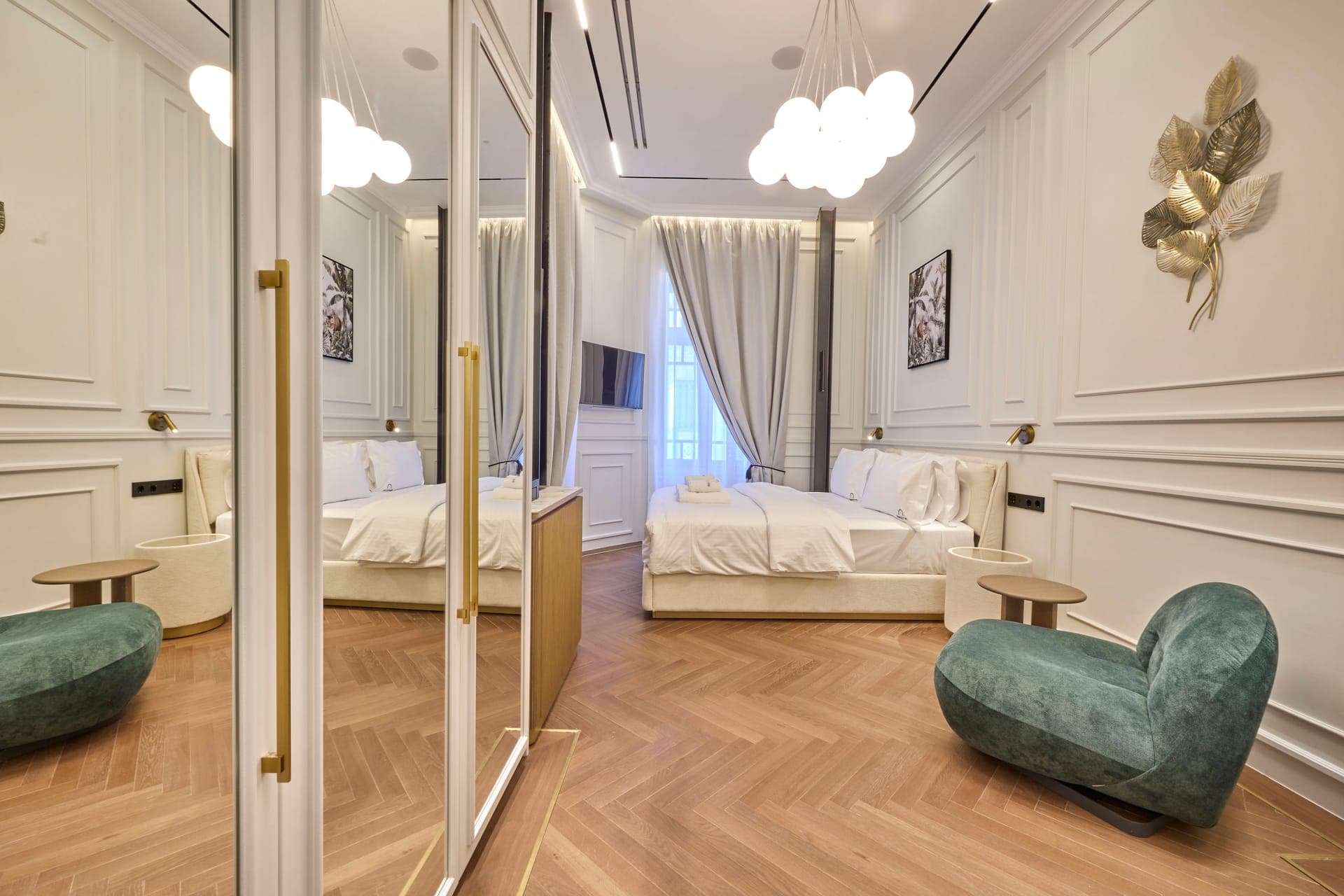 room-types-ERMOU99LXE-1-0.jpg