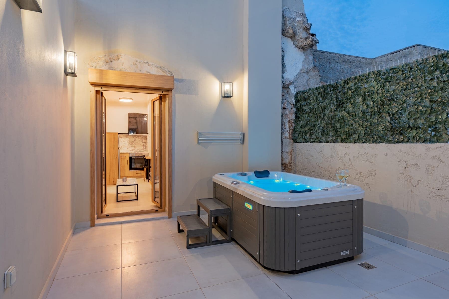 room-types-EROTOKRIT-OUTSPA-0.jpg