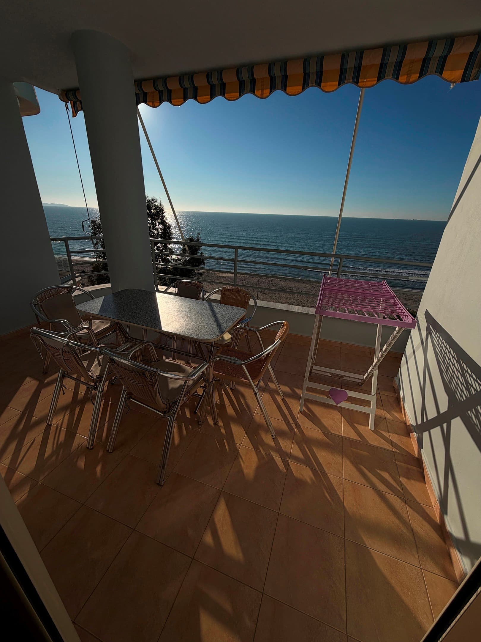 room-types-ESPANA-TWOBED-0.jpg