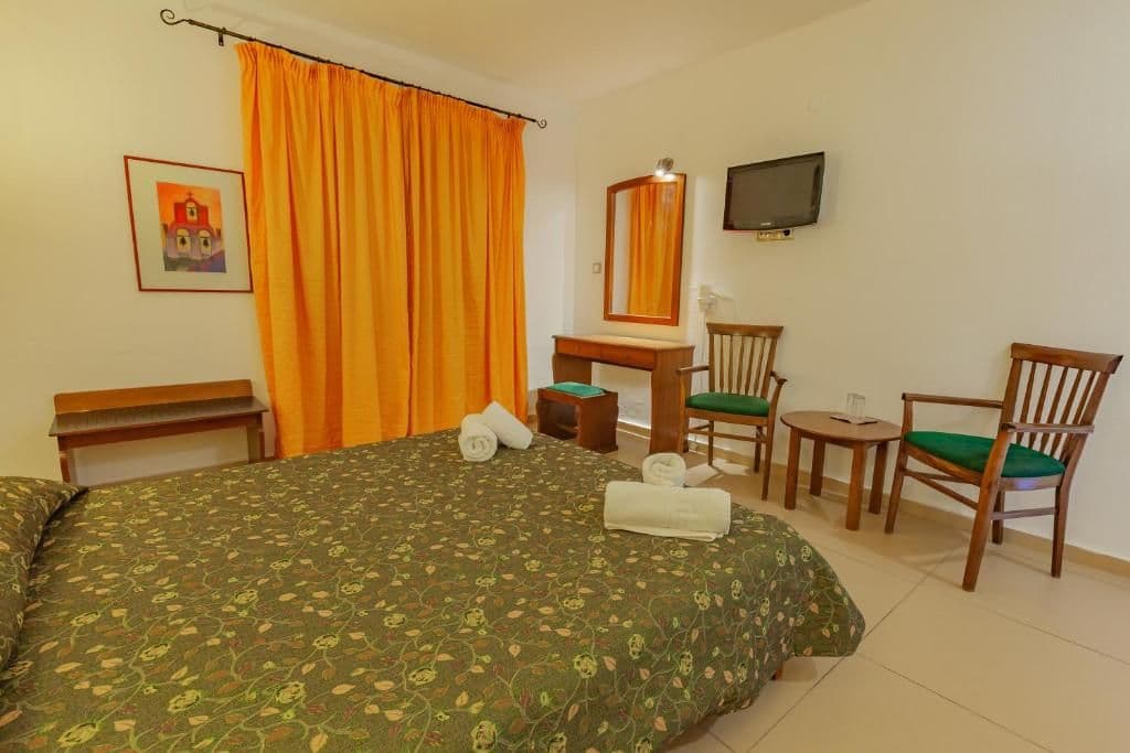 room-types-ESPERDSHOT-DBRMGF-0.jpg
