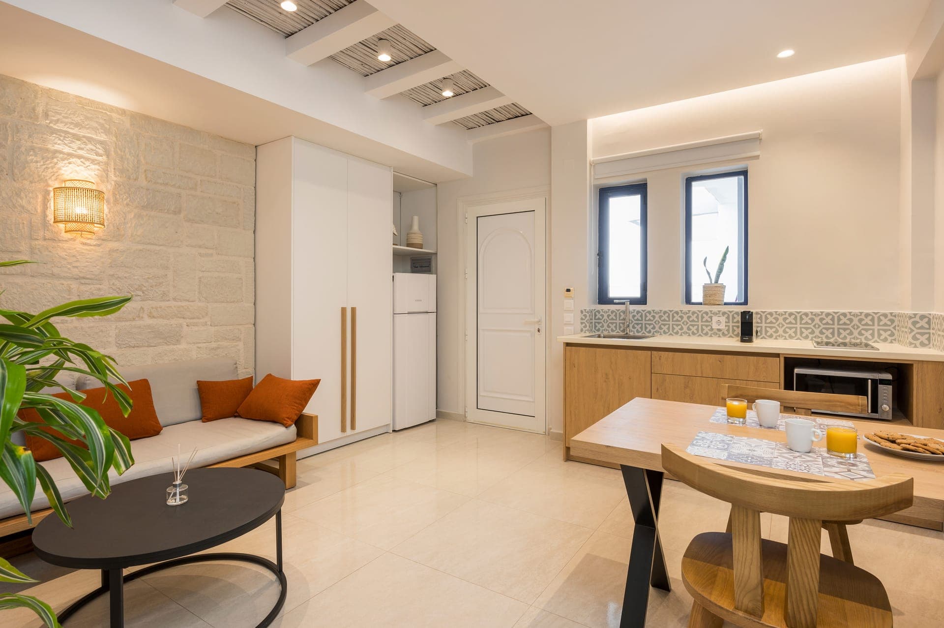 room-types-ESPLANADE-STONEB-0.jpg