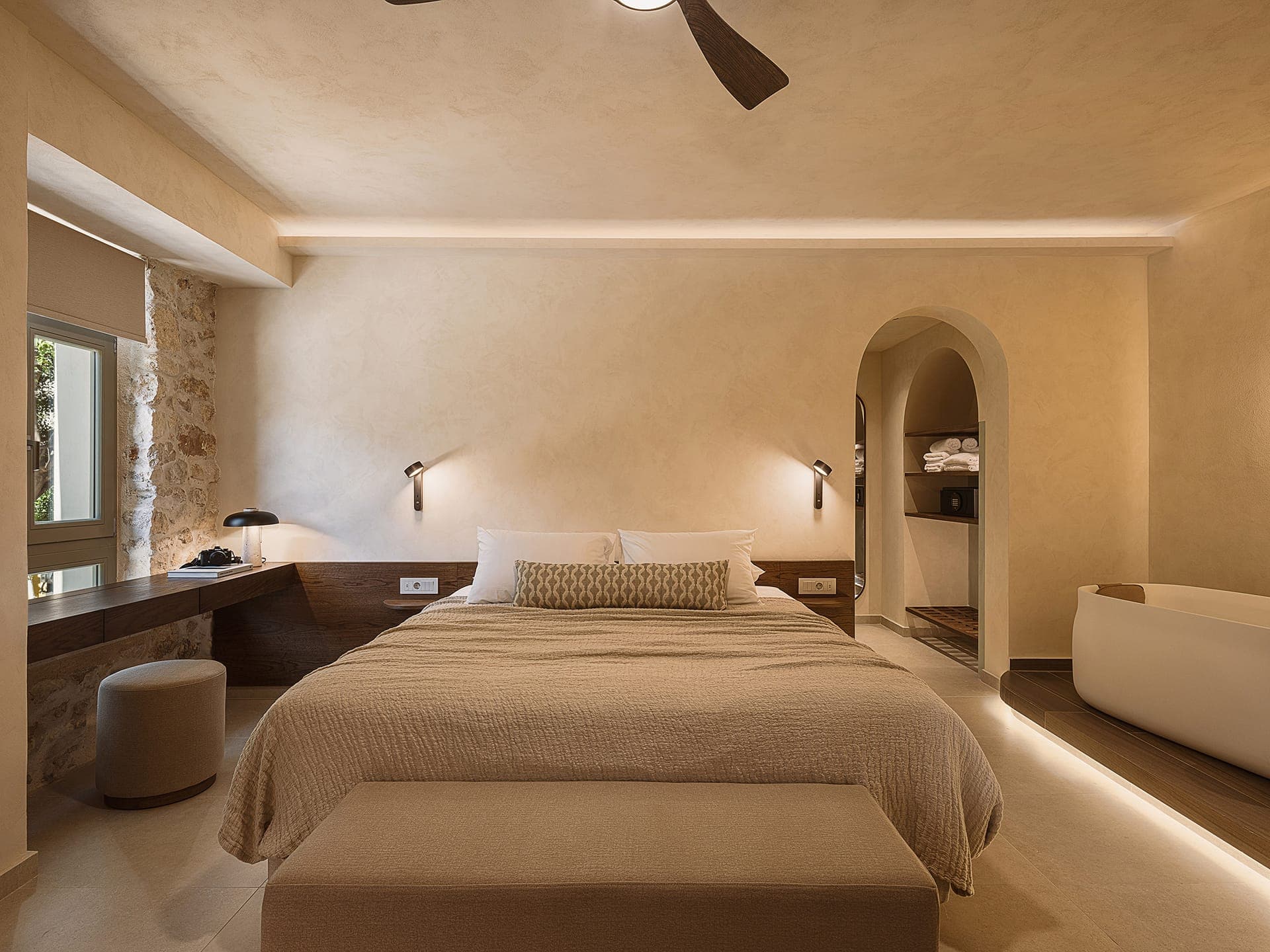 room-types-ETEOLIVING-04-0.jpg