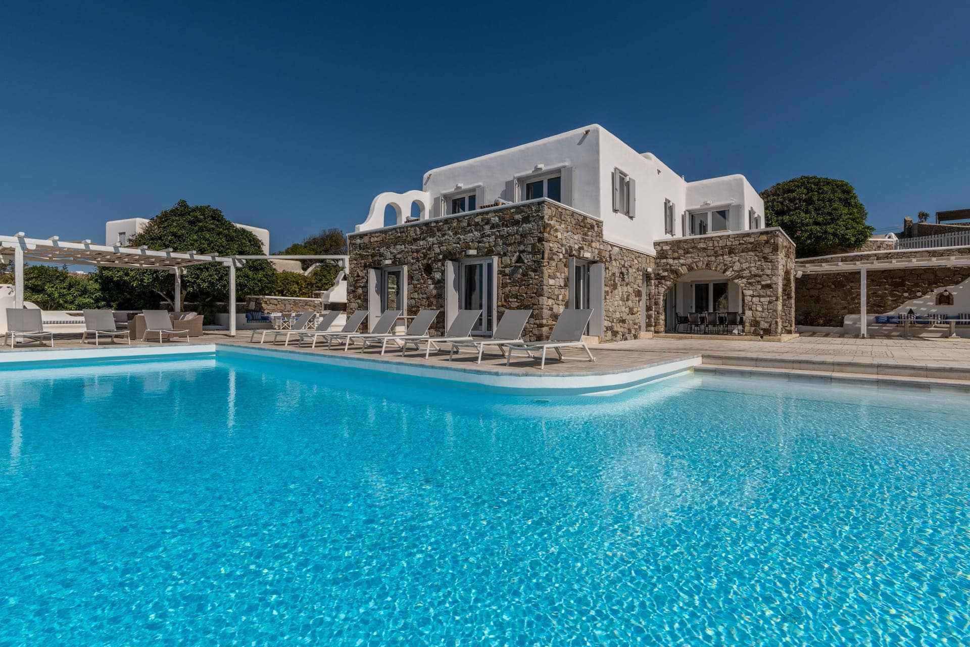 room-types-ETHOSGREEK-PEARL-0.jpg