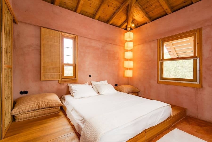 room-types-EUMELIA-ALMOND-0.jpg