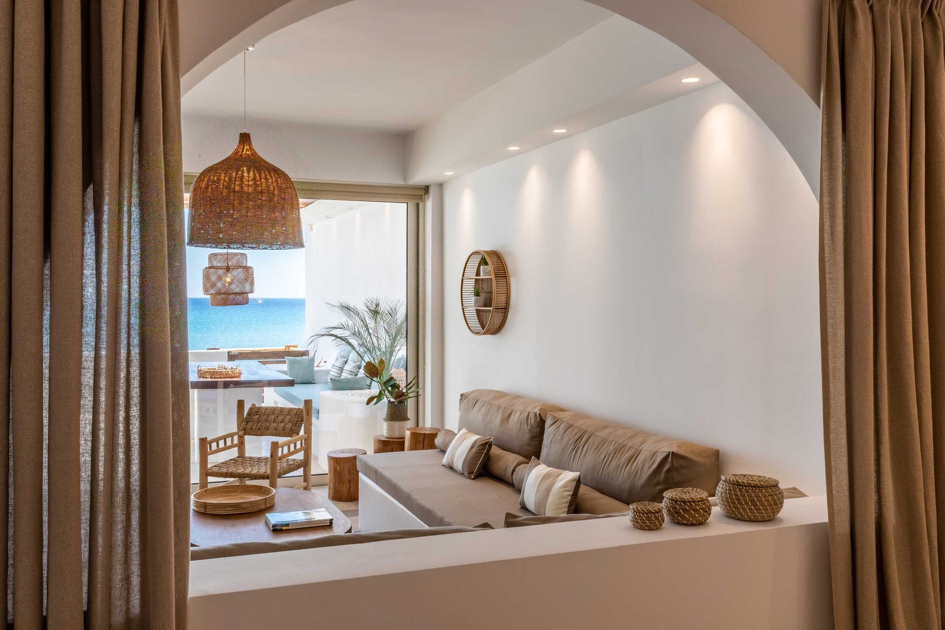 room-types-EUPHORIAS-SUPSUI-0.jpg