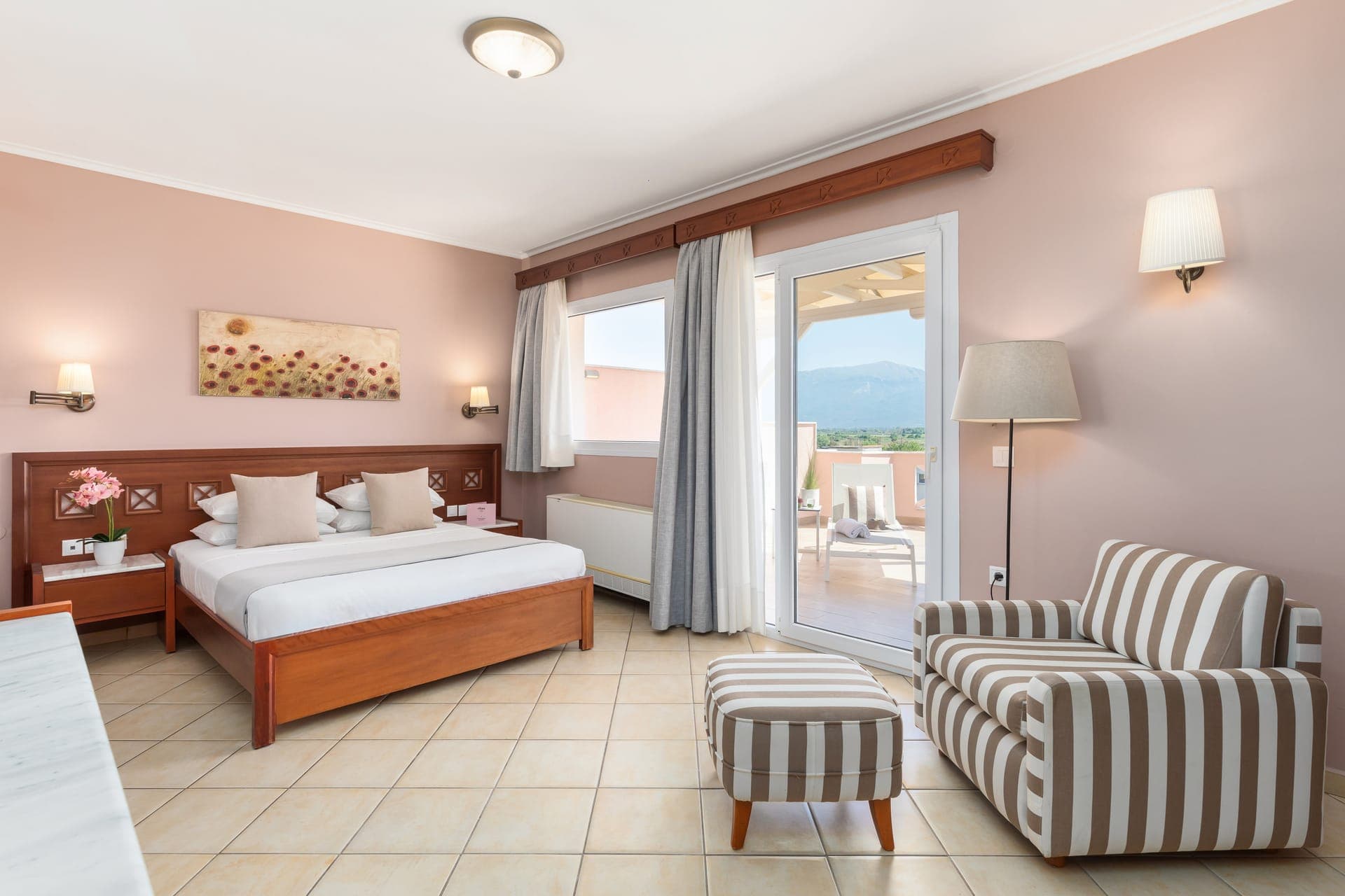room-types-EVDIONHTL-PENT1-0.jpg