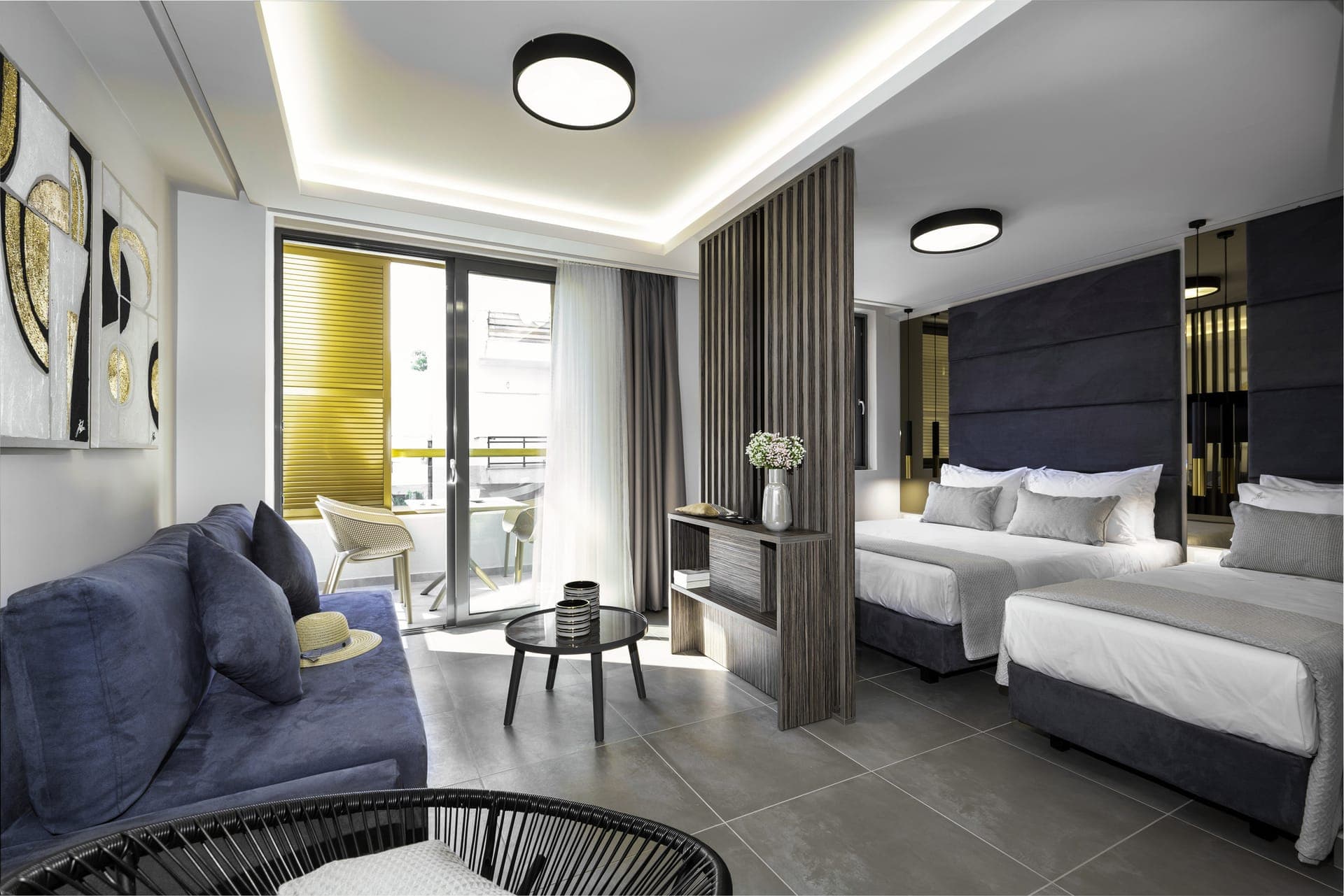 room-types-EVITLUXLIV-DXFAMS-0.jpg
