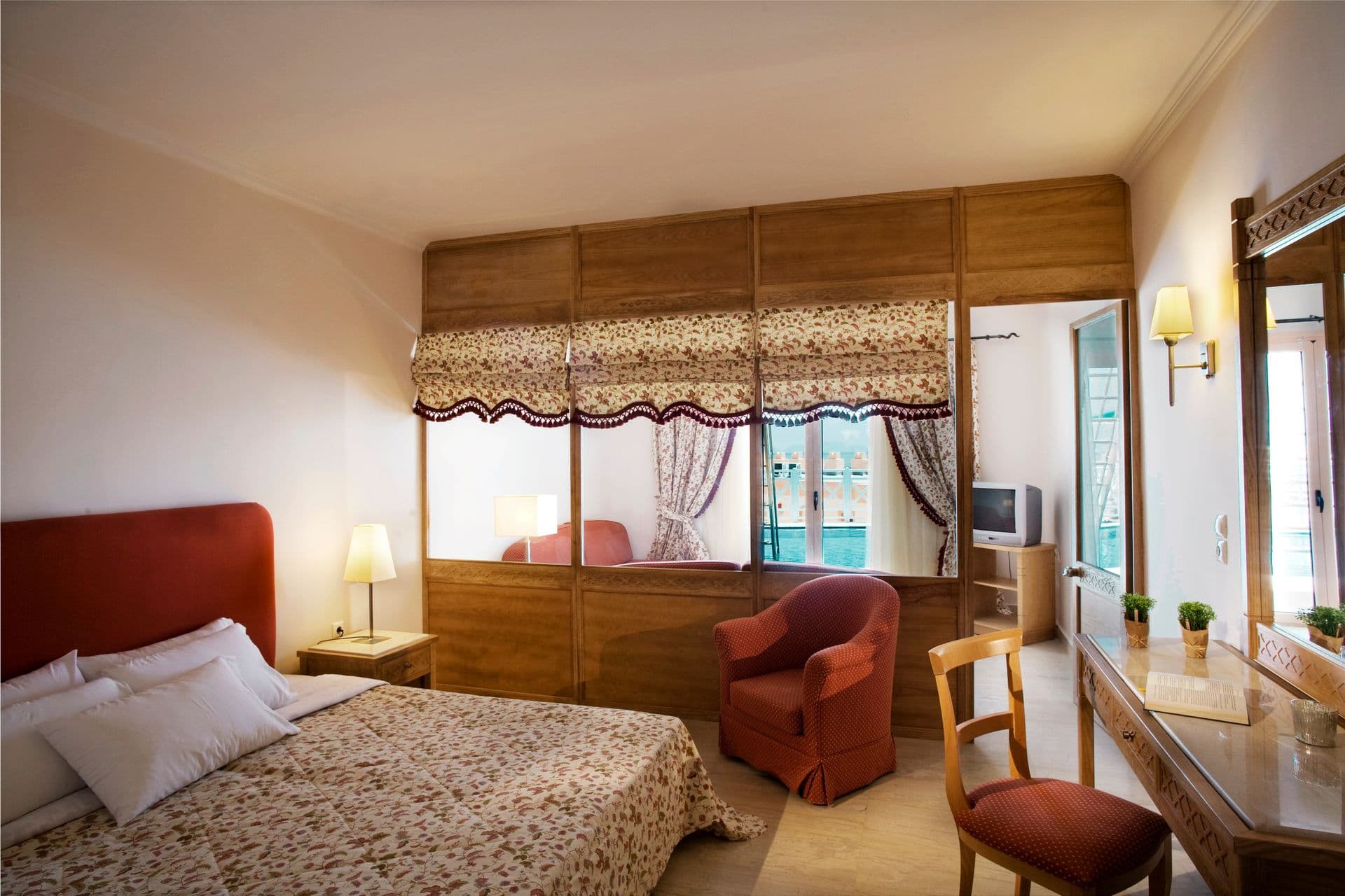 room-types-FAMVILLAGE-FSHP-0.jpg