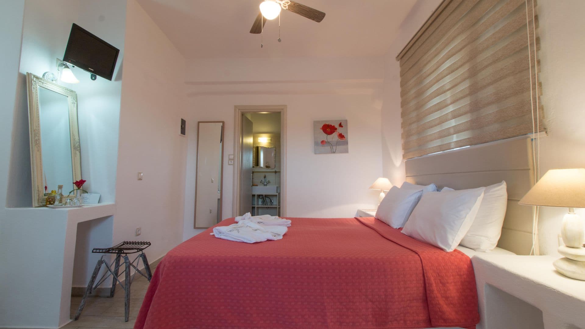 room-types-FAROS-DBL-0.jpg
