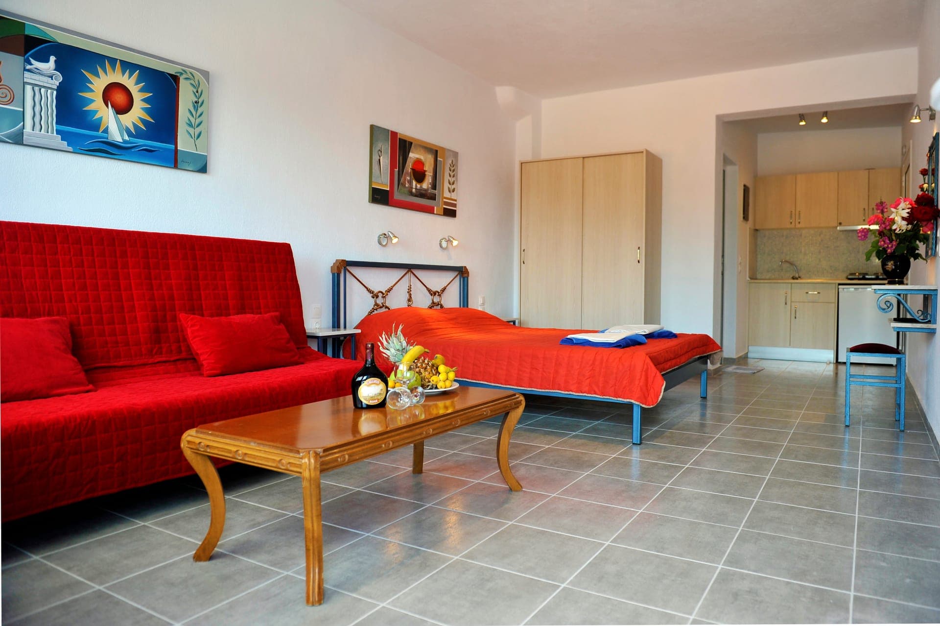 room-types-FENGAROSST-SPRST-0.jpg