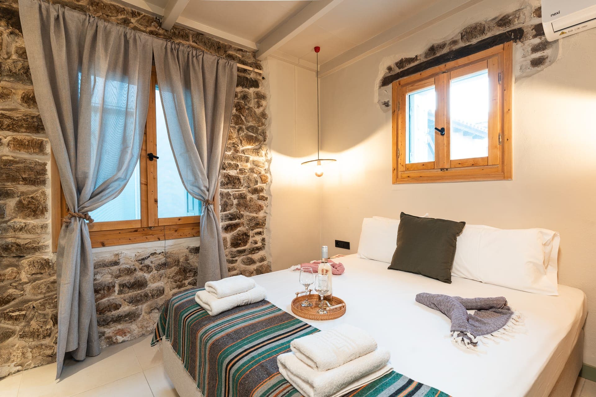 room-types-FILANTHI-CPAT-0.jpg