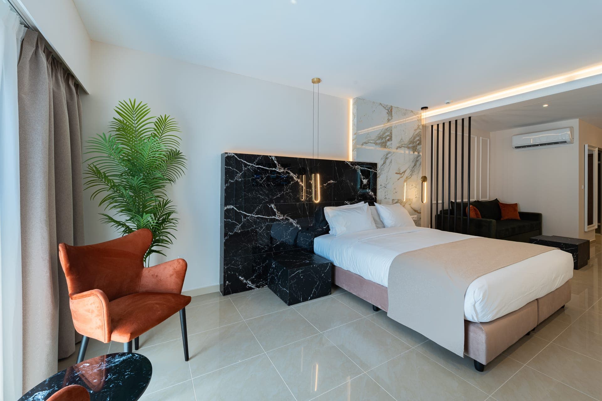 room-types-FILIACENT-DLXQN-0.jpg