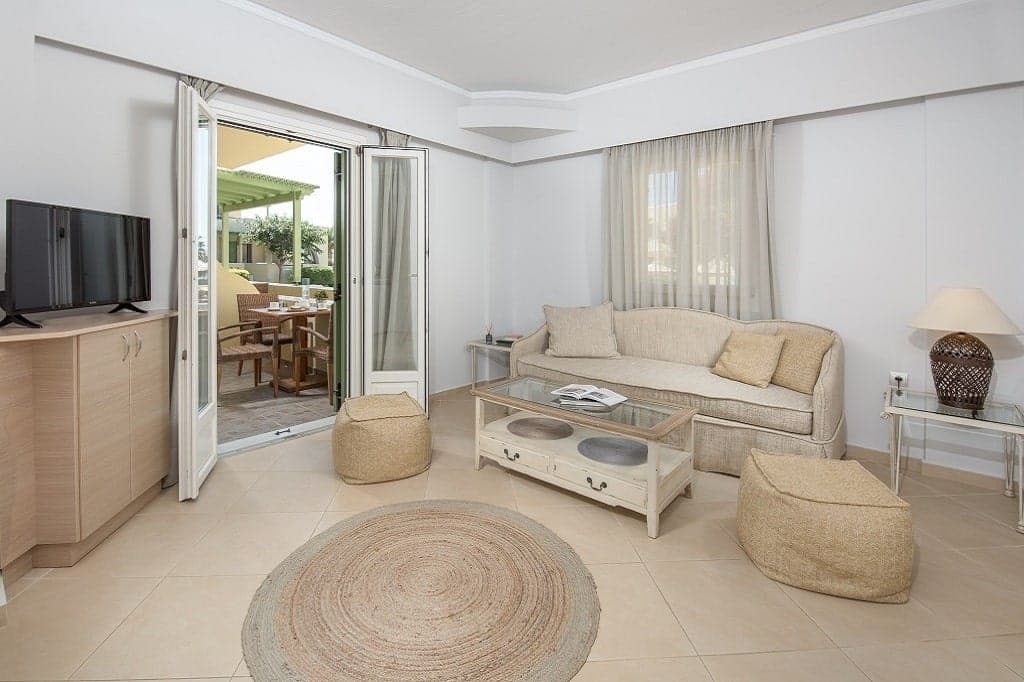 room-types-FINIKAS-FAMSV-0.jpg