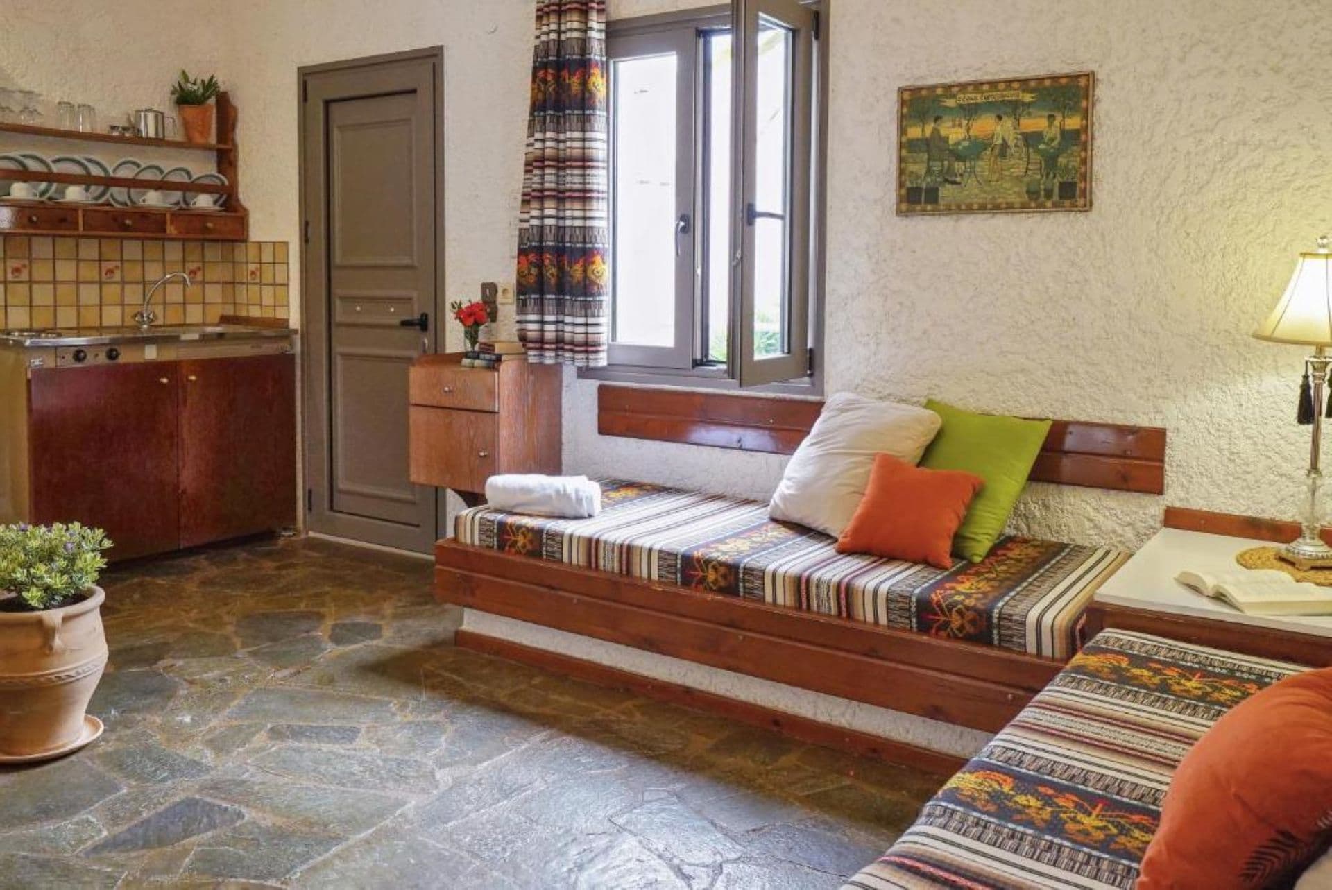 room-types-FLAMINGHTL-1BDRFM-0.jpg