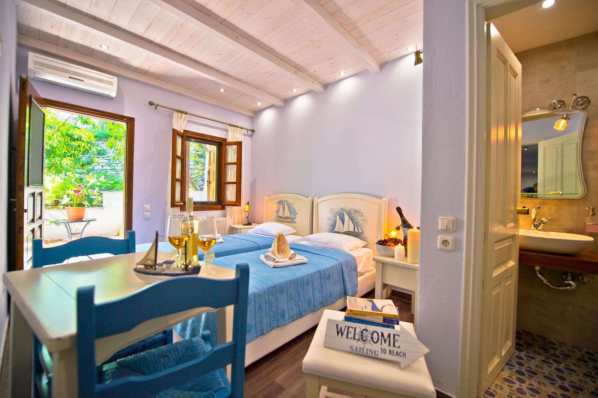 room-types-FLAMINGO-STDR-0.jpg