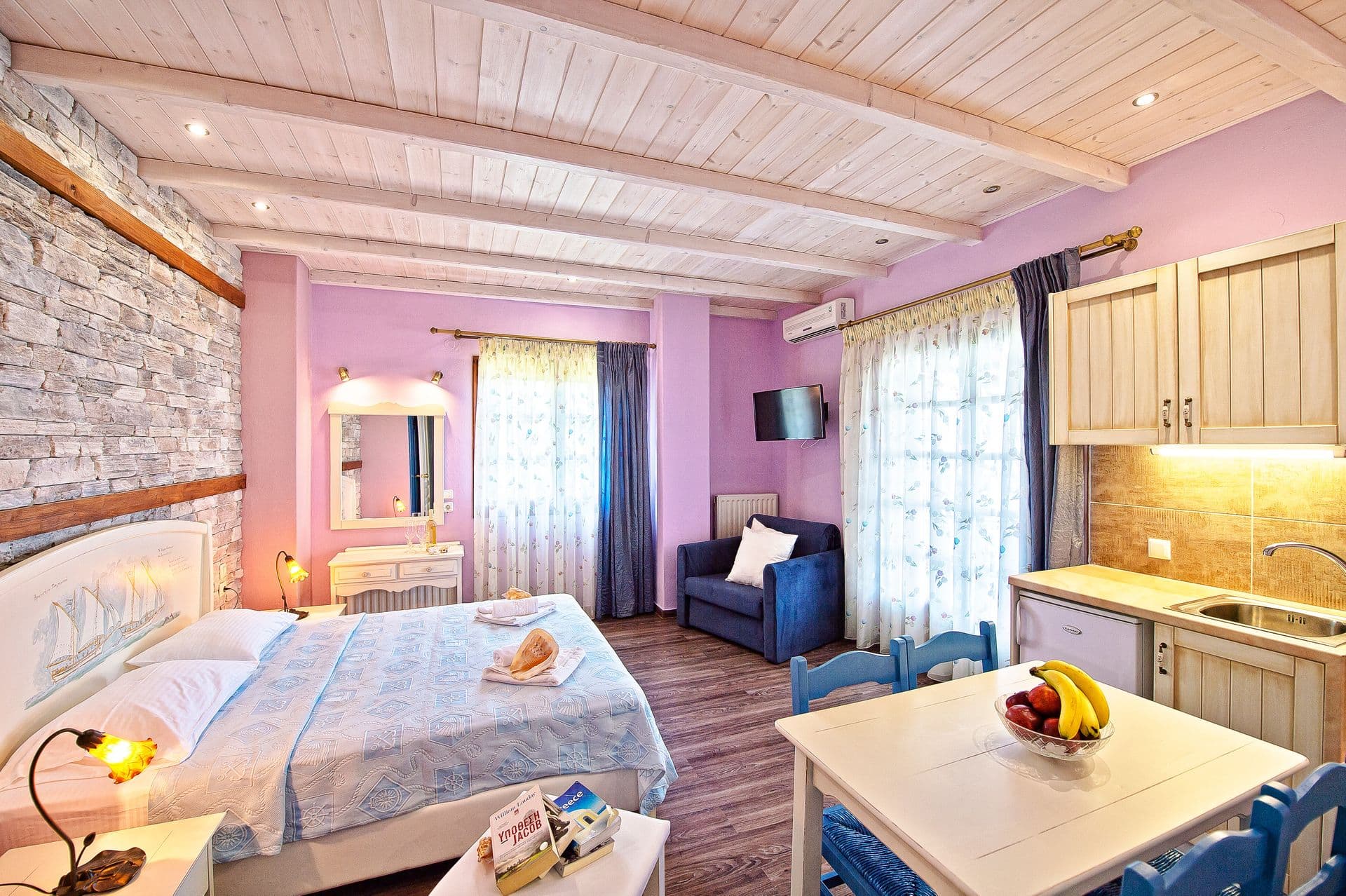 room-types-FLAMINGO-SUPSU-0.jpg