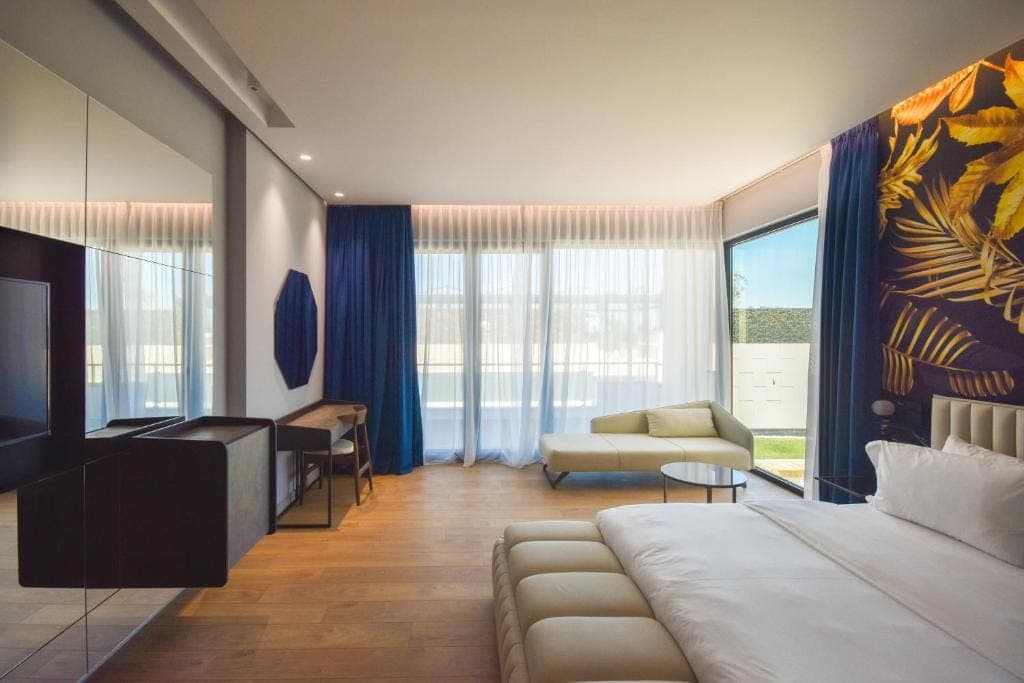 room-types-FLAMINGOLA-PRSVJT-0.jpg