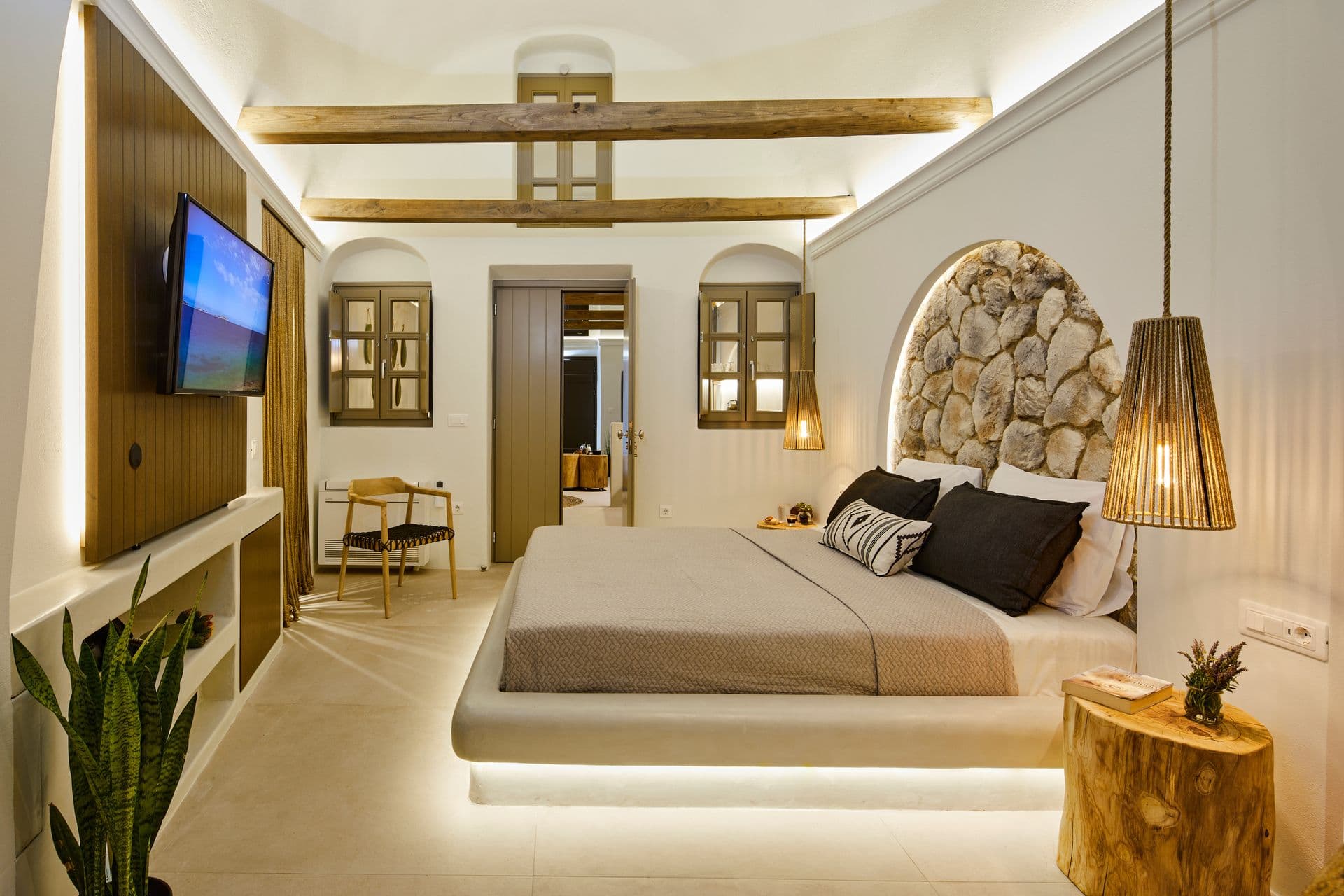 room-types-FLORIAS-CAVE-0.jpg