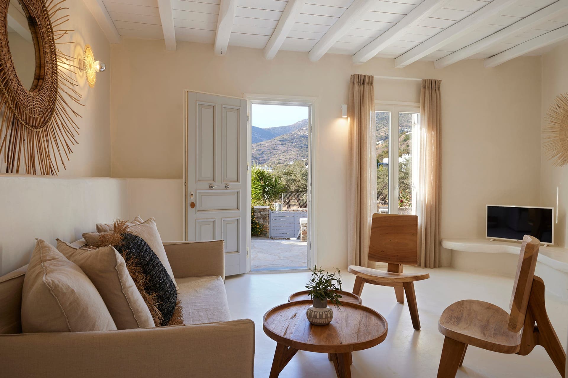 room-types-FOSSIFNOS-DFAP-0.jpg