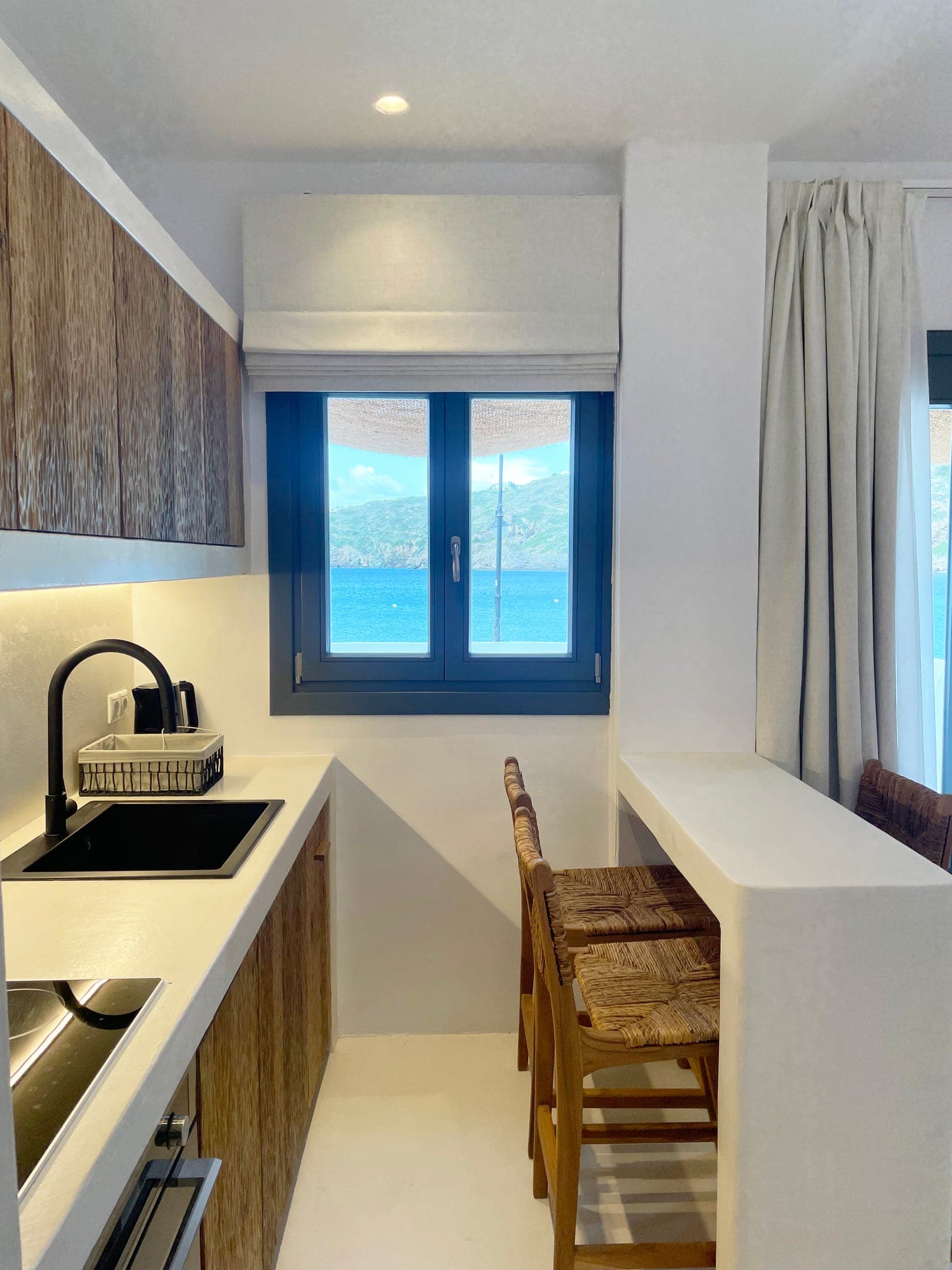 room-types-FOSSIFNOS-FAROS3-0.jpg
