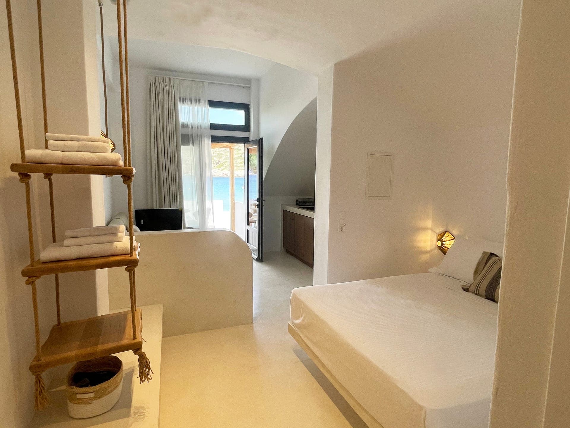 room-types-FOSSIFNOS-FAROS4-0.jpg