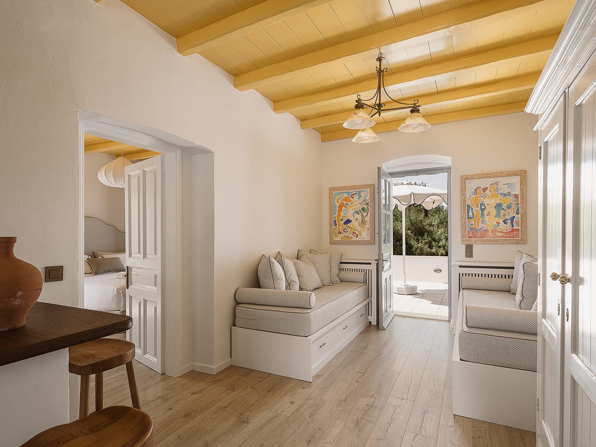 room-types-FOURSEA-SUISV-0.jpg