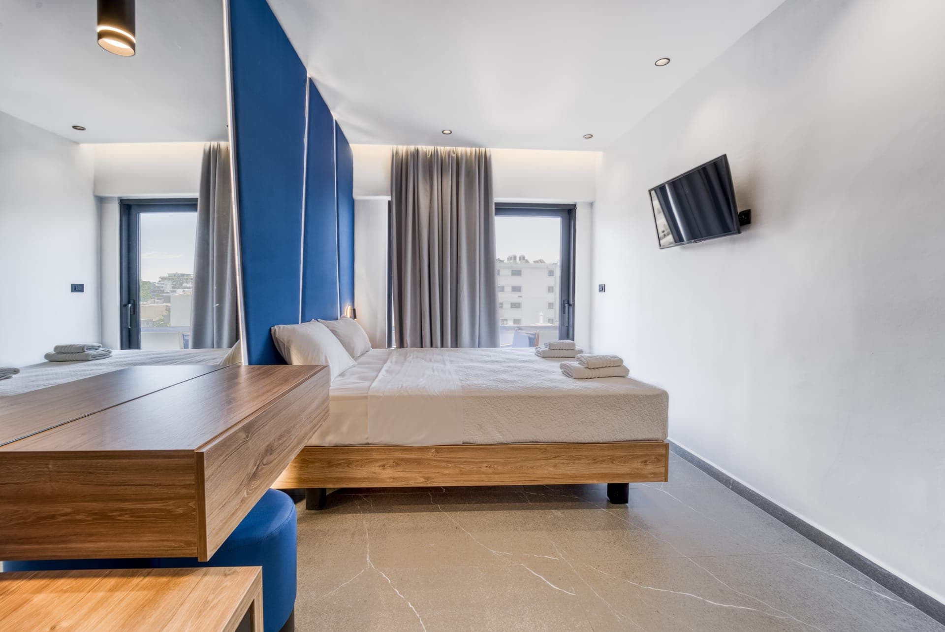 room-types-FSCOLORADO-DLXCV-0.jpg