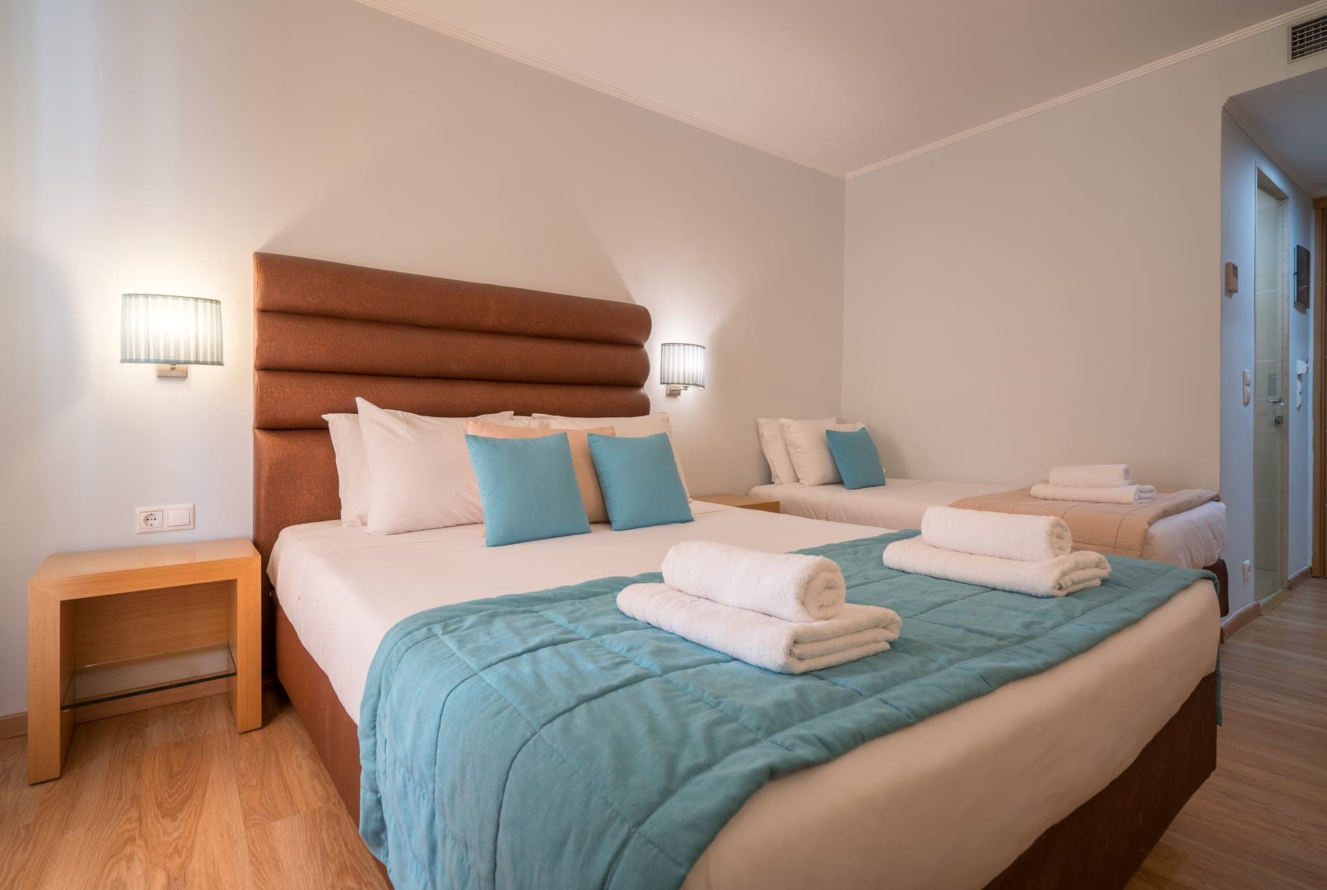 room-types-GALAXYZ-STD-0.jpg