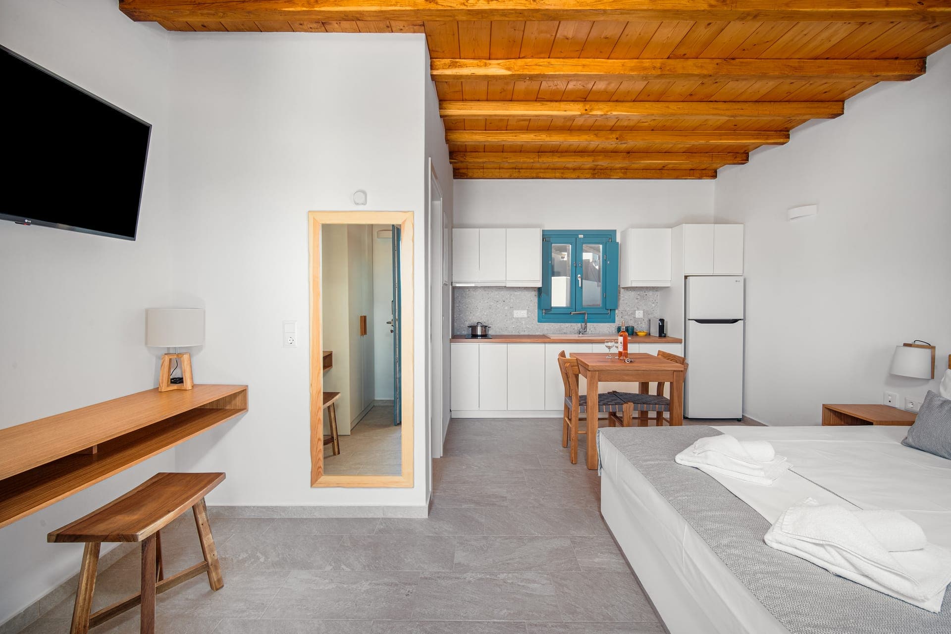 room-types-GALAZIOSER-DELDOU-0.jpg