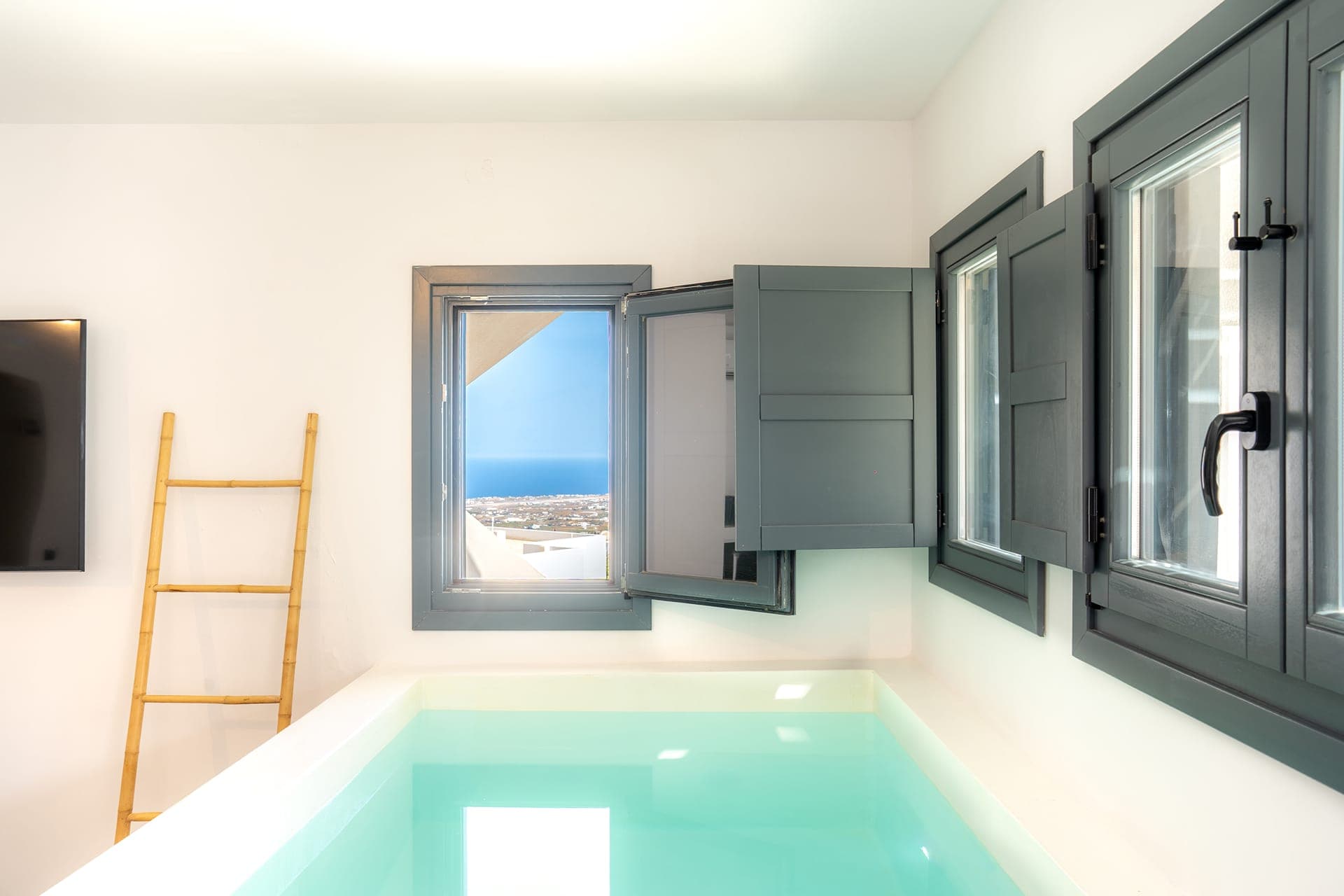 room-types-GAZELLE-STANDS-0.jpg