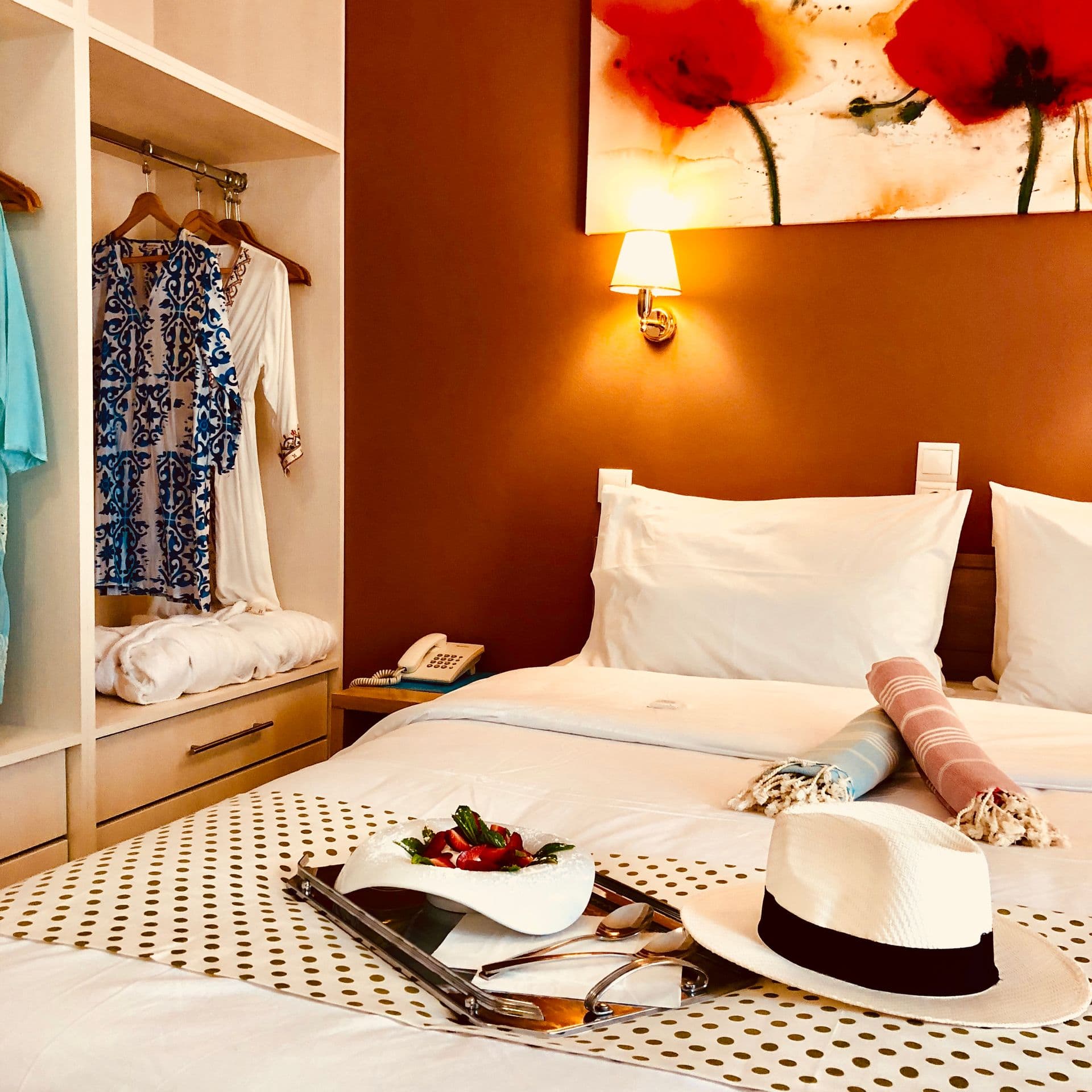 room-types-GEORGEHTL-DBLROO-0.jpg